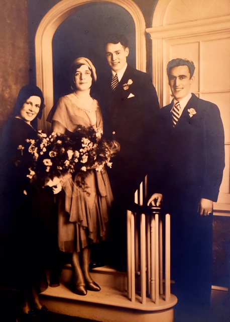 Fran and Mal Fenn wedding